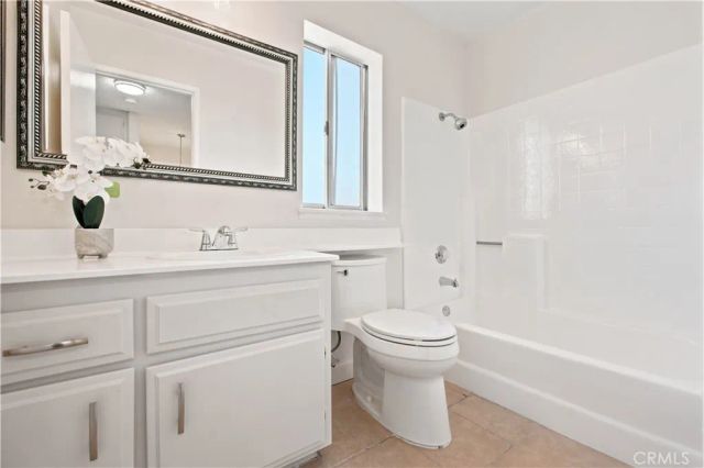 28477 Merridy Avenue, Highland, CA 92346