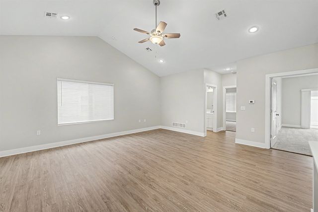 2718 Amelia Ln., Salina, KS 67401