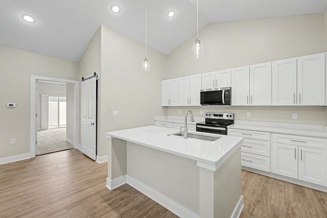 2718 Amelia Ln., Salina, KS 67401