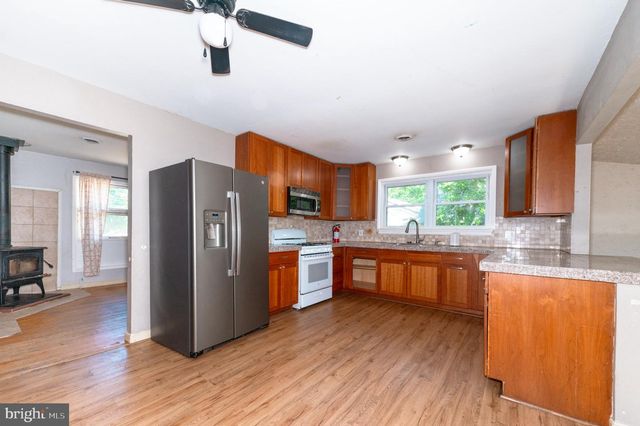 12 E COLLINGS DR, Williamstown, NJ 08094