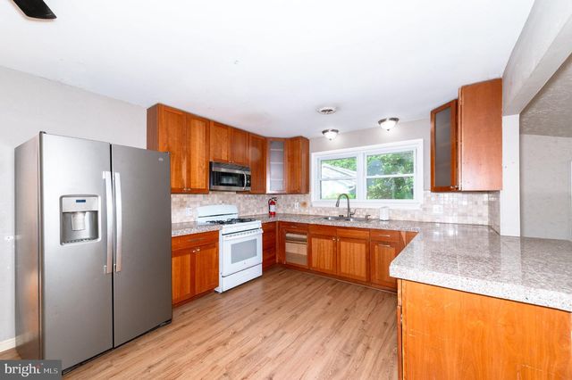 12 E COLLINGS DR, Williamstown, NJ 08094