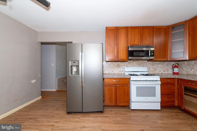 12 E COLLINGS DR, Williamstown, NJ 08094