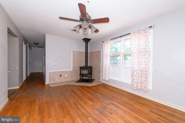 12 E COLLINGS DR, Williamstown, NJ 08094