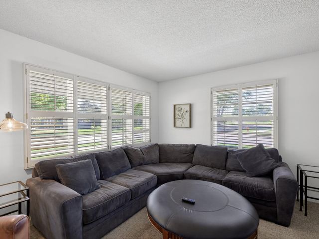 1125 7th Avenue SW, Rochester, MN 55902
