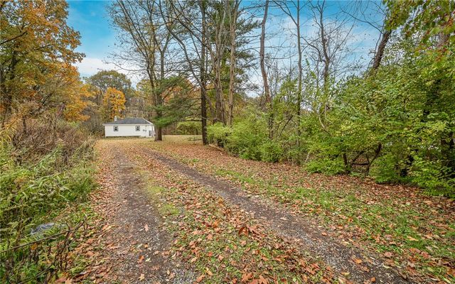 157 Clever Rd, Kennedy Twp, PA 15136