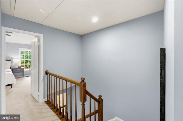 21140 WINDING BROOK SQ, Ashburn, VA 20147