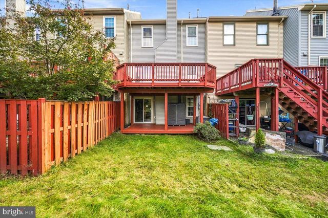 21140 WINDING BROOK SQ, Ashburn, VA 20147