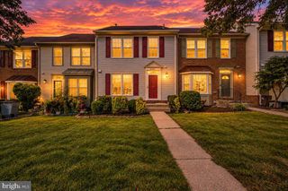 21140 WINDING BROOK SQ, Ashburn, VA 20147
