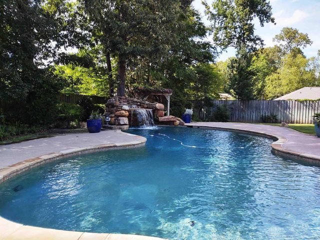 13 Tanglewood Drive, Magnolia, AR 71753