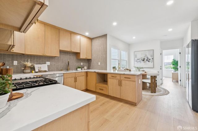 110 West Moltke Street, Daly City, CA 94014