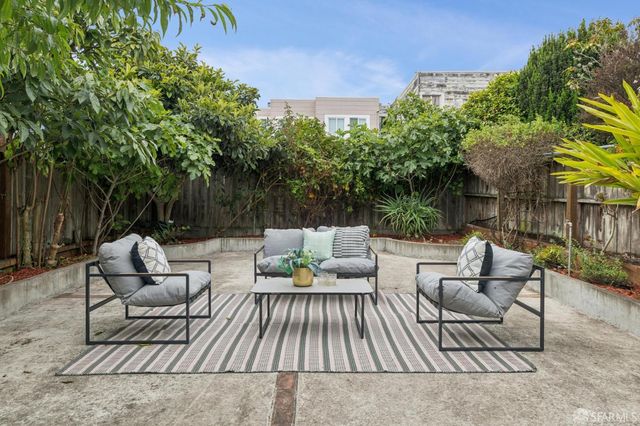 110 West Moltke Street, Daly City, CA 94014