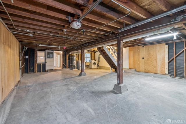 110 West Moltke Street, Daly City, CA 94014