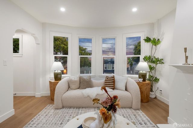 110 West Moltke Street, Daly City, CA 94014