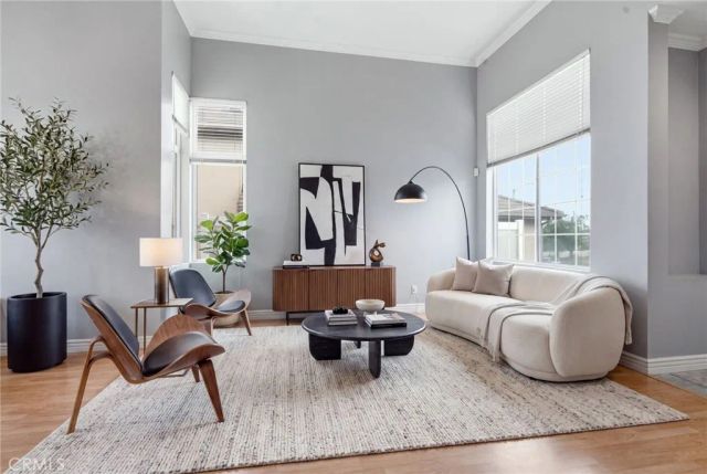 2580 Taylor, Corona, CA 92882