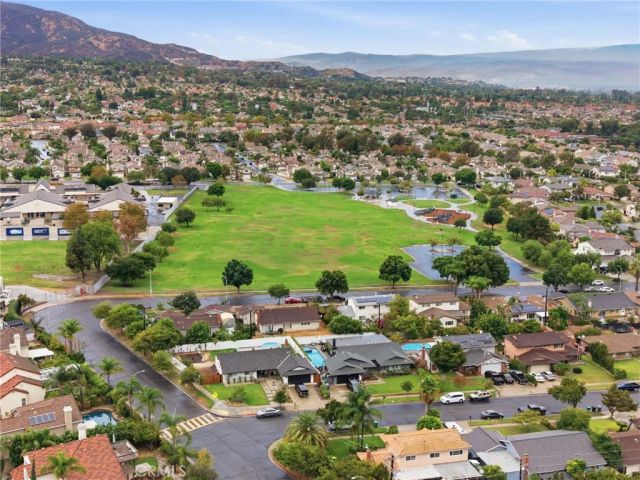 2580 Taylor, Corona, CA 92882