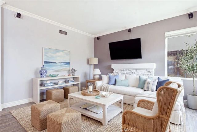 2580 Taylor, Corona, CA 92882