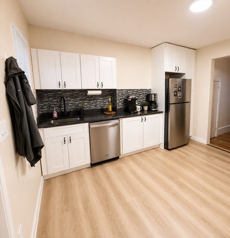 19 Fayette 1, Beverly, MA 01915