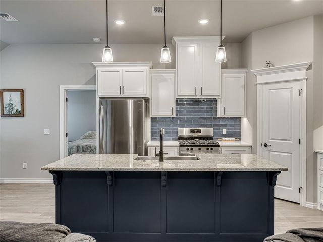 9317 NW 90th Street, Yukon, OK 73099