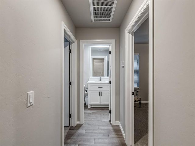 9317 NW 90th Street, Yukon, OK 73099