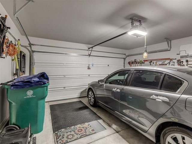 9317 NW 90th Street, Yukon, OK 73099