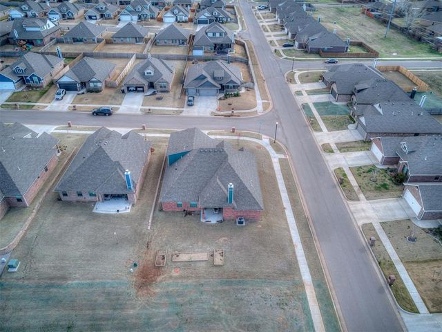 9317 NW 90th Street, Yukon, OK 73099