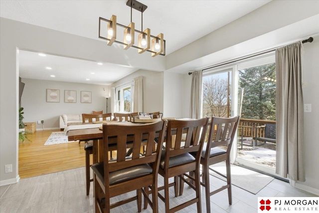 2331 S 124th Street, Omaha, NE 68144