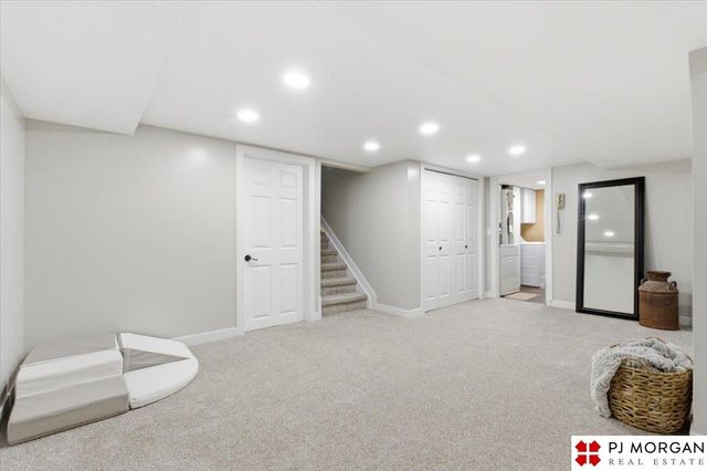 2331 S 124th Street, Omaha, NE 68144