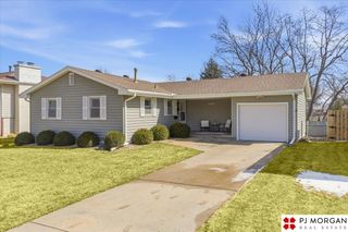 2331 S 124th Street, Omaha, NE 68144
