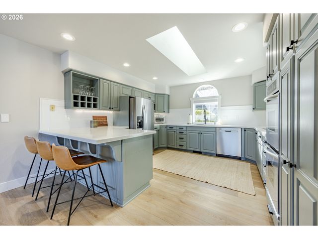 83471 S COVE Way, Florence, OR 97439