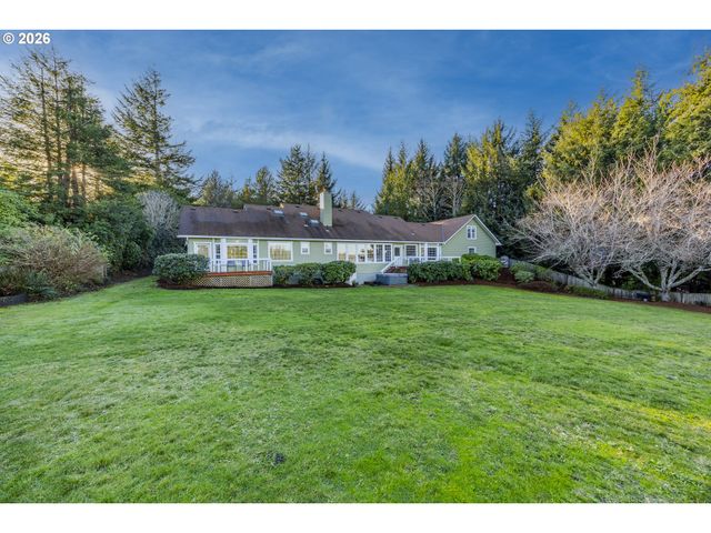83471 S COVE Way, Florence, OR 97439