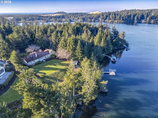 83471 S COVE Way, Florence, OR 97439