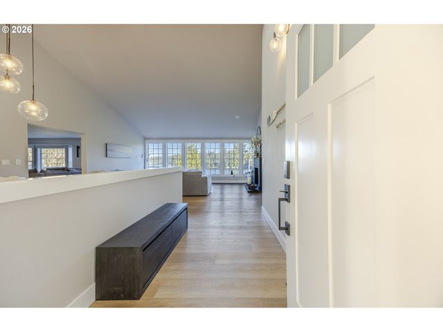 83471 S COVE Way, Florence, OR 97439