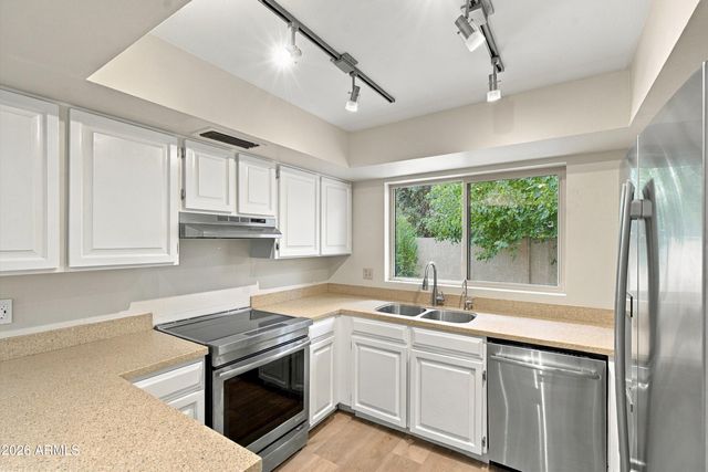 6226 N 22ND Drive, Phoenix, AZ 85015