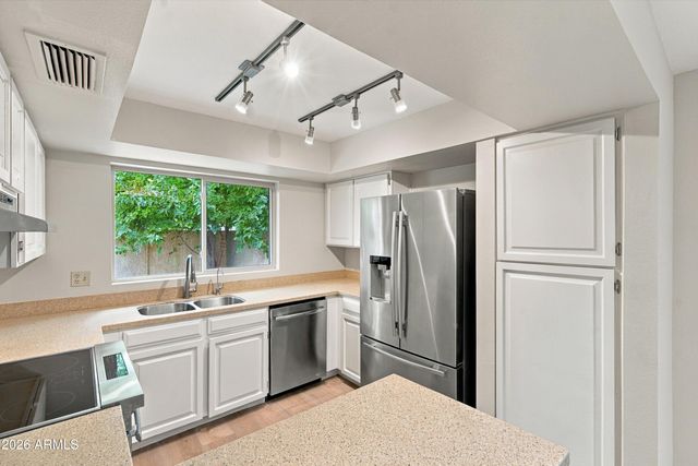 6226 N 22ND Drive, Phoenix, AZ 85015