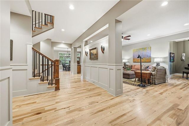 406 Homestead Drive, Lawrence, KS 66049