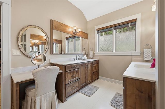 406 Homestead Drive, Lawrence, KS 66049