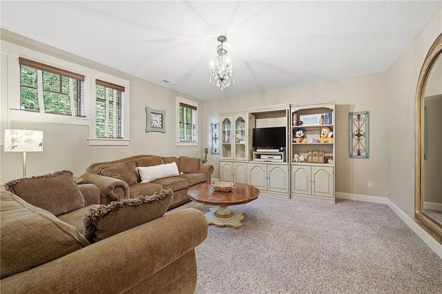 406 Homestead Drive, Lawrence, KS 66049