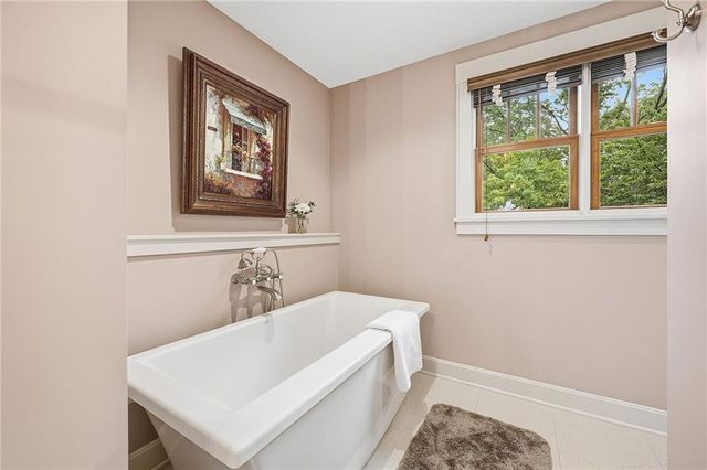406 Homestead Drive, Lawrence, KS 66049
