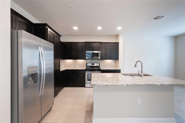 13800 Lyndhurst ST 281, Austin, TX 78717