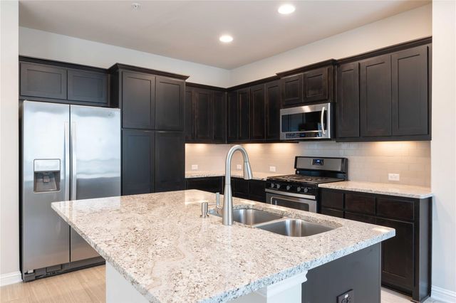 13800 Lyndhurst ST 281, Austin, TX 78717