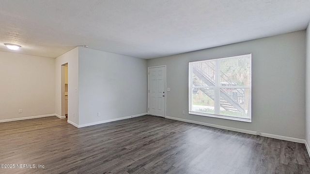 2216 SPRING PARK Road 6, Jacksonville, FL 32207