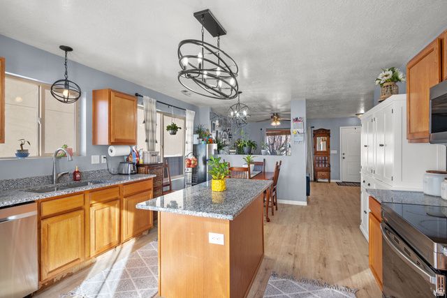 1878 E 1050 S, Spanish Fork, UT 84660