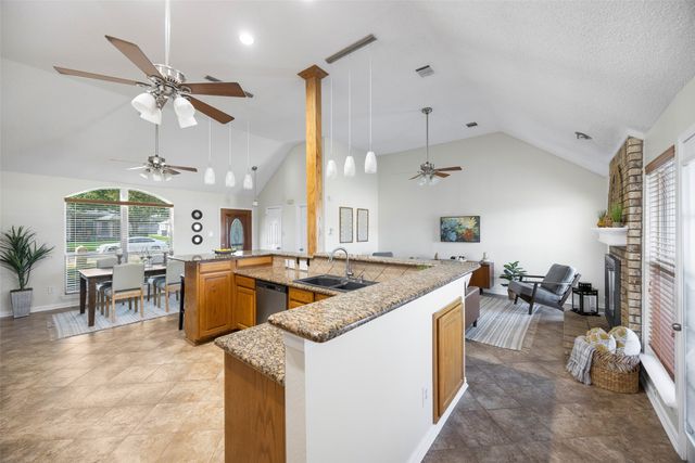 518 E Gaston Drive, Wylie, TX 75098