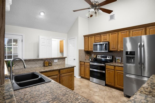 518 E Gaston Drive, Wylie, TX 75098