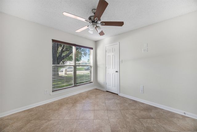 518 E Gaston Drive, Wylie, TX 75098