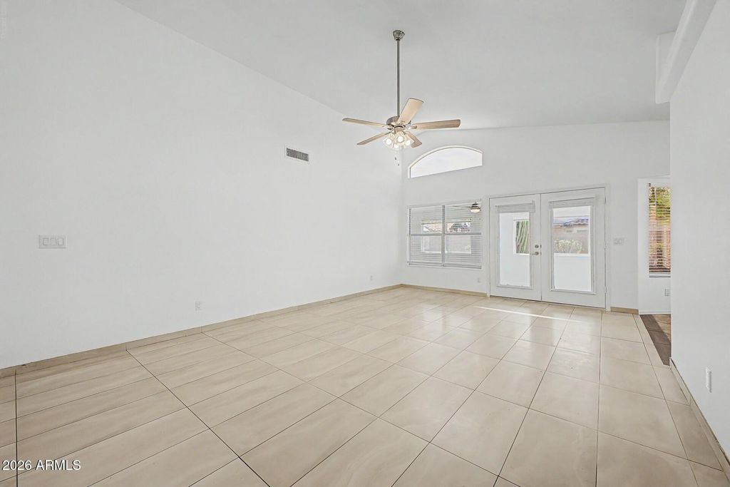 5963 W MERCURY Way, Chandler, AZ 85226 — photo 3