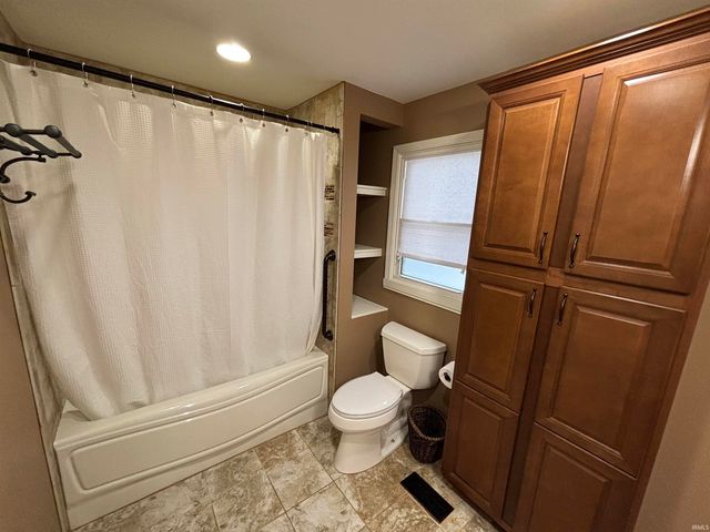 2603 Washington Avenue, Vincennes, IN 47591