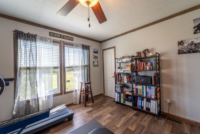 1270 Sewell Shop Road, Winchester, KY 40391