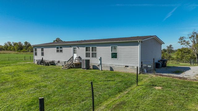 1270 Sewell Shop Road, Winchester, KY 40391
