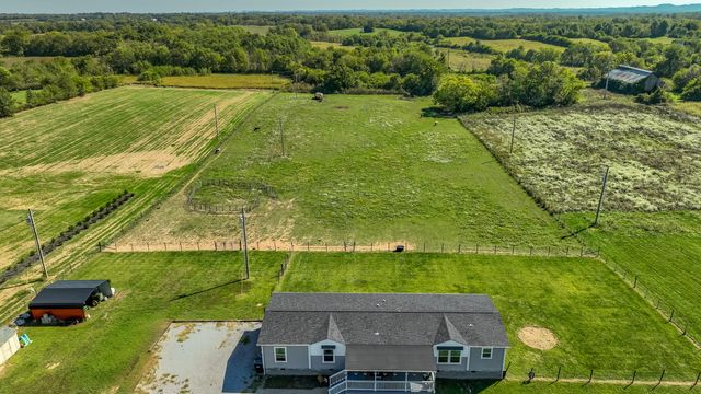 1270 Sewell Shop Road, Winchester, KY 40391